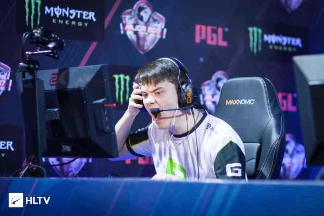 即兴插曲 即兴插曲