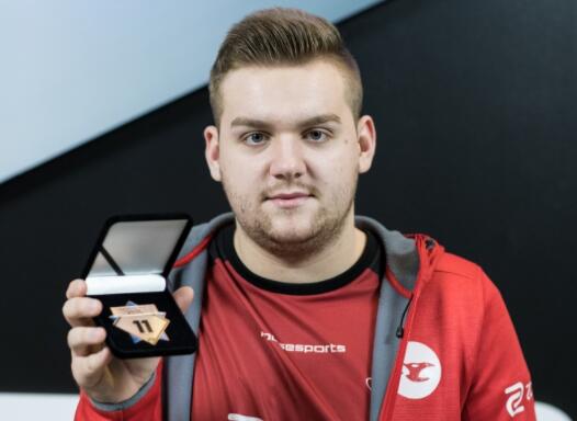 提高持球决 提高持球决